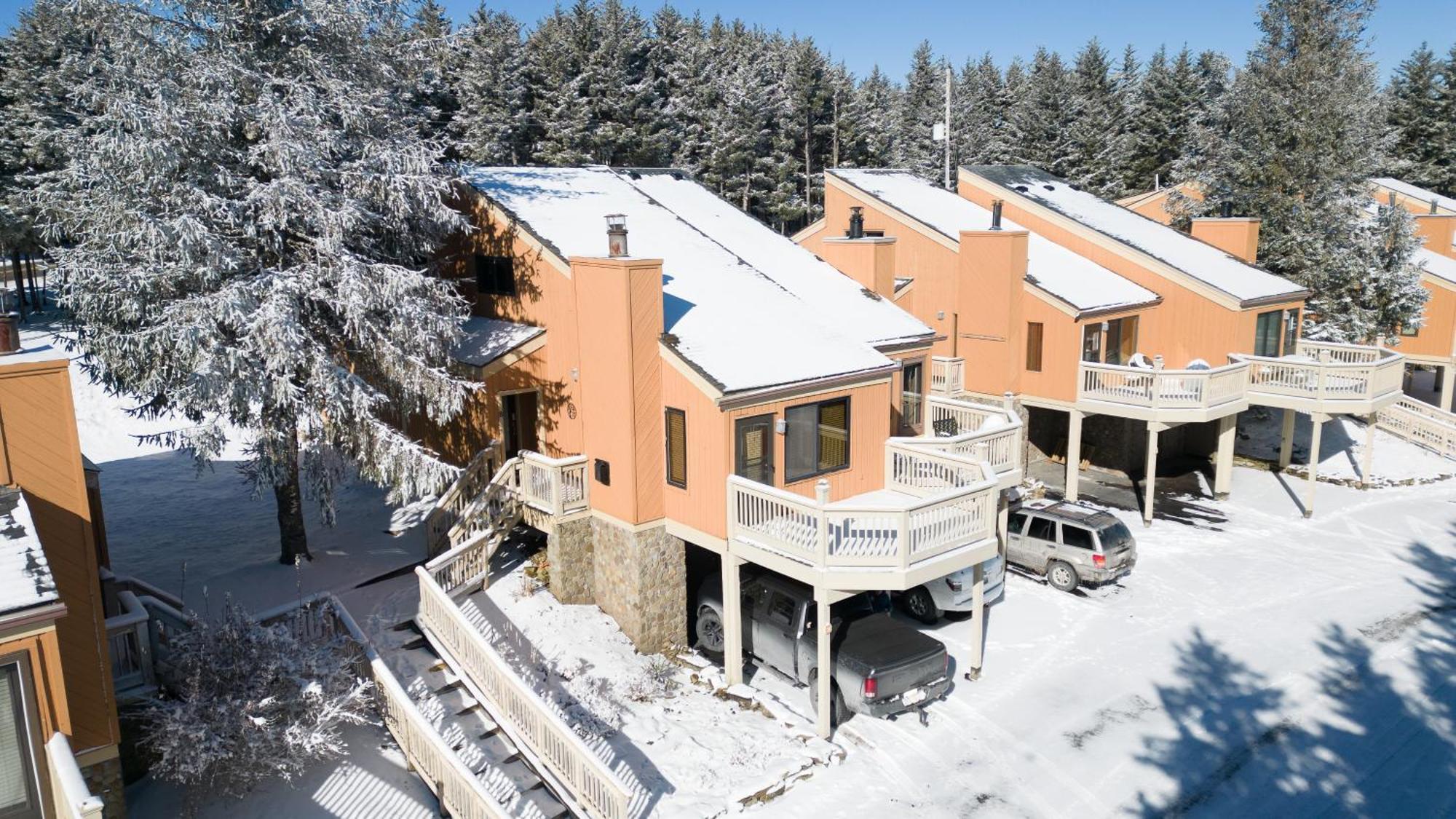 Wabasso 8 Cozy Snowshoe Retreat Covered Ez Parking Wifi Deck Екстериор снимка
